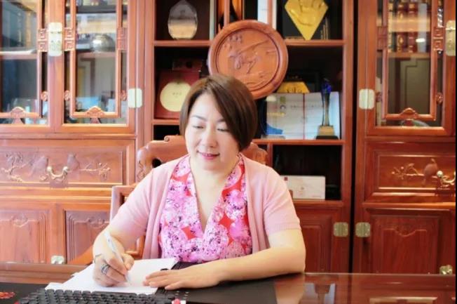 從LED工廠到明星企業，揭秘聯誠發的經營管理十六字真訣
