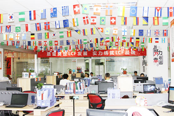 聯誠發五樓辦公區域